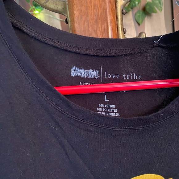 NWT Scooby-Do Black Munchies Tee, size large - Picture 3 of 4